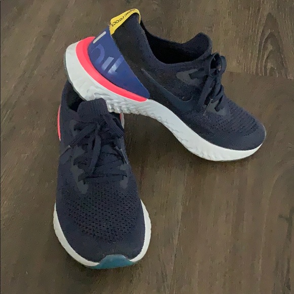 nike epic react navy